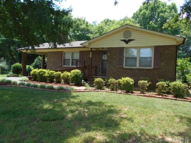 103 Sunset Drive - Photo 1