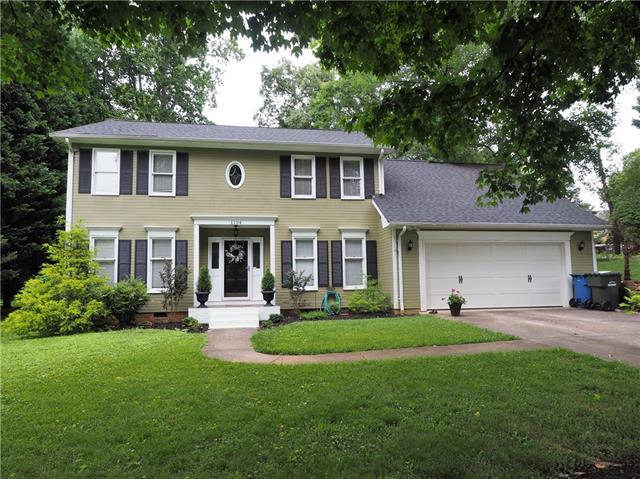 1134 10th Street Court - Photo 1