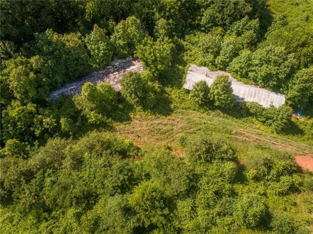 806 Jamestown Road - Photo 1
