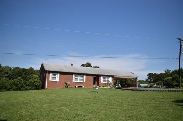 4959 H M Hefner Road - Photo 1