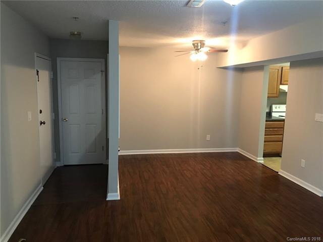 7992 Shady Oak Trail - Photo 1