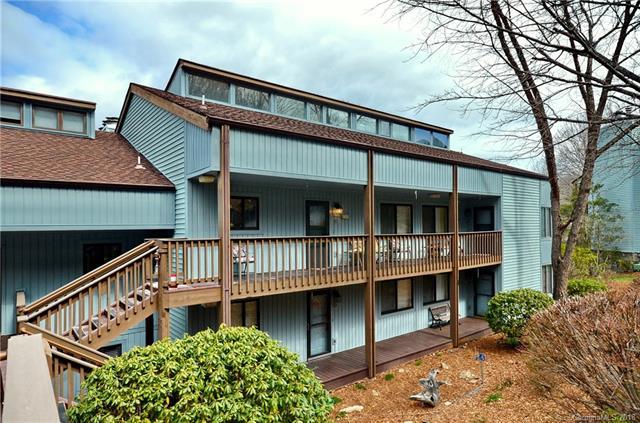 87 Willow Road - Photo 1