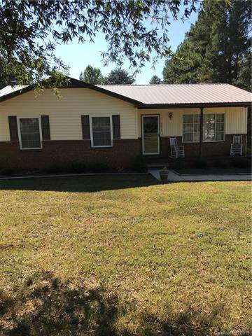 2873 Woodgate Road - Photo 1