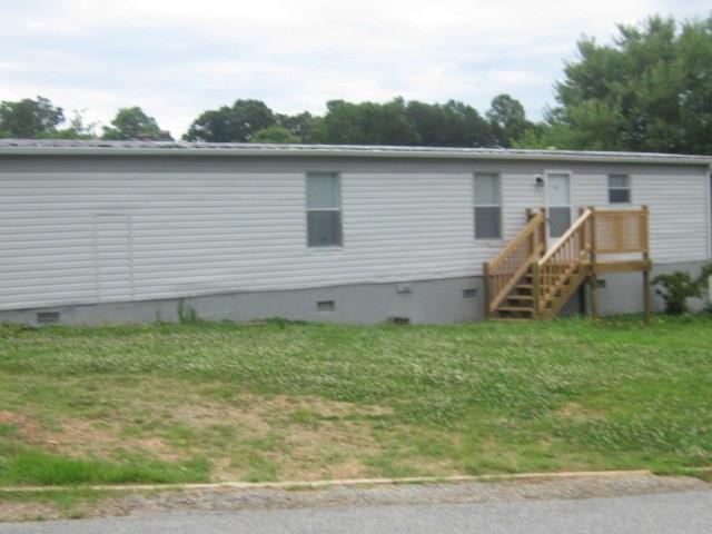 302 Hickory Street - Photo 1