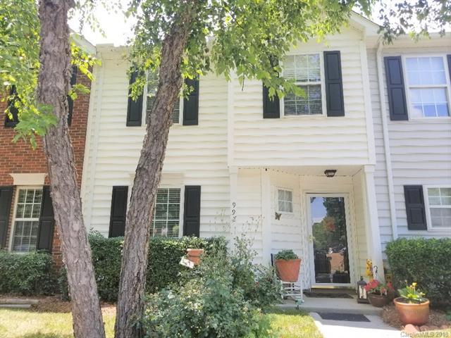 992 Heritage Parkway - Photo 1