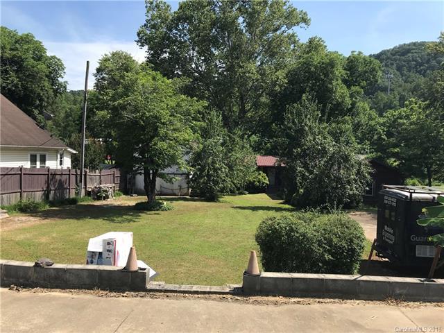 754 Rutherford Road - Photo 1