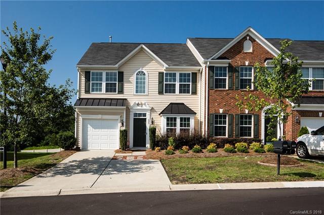 625 School House Lane - Photo 1