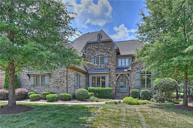 220 Glenmoor Drive - Photo 1