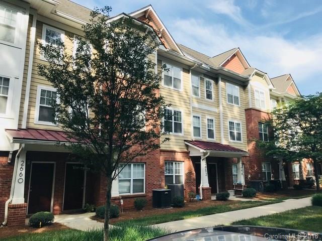 2640 Weddington Avenue - Photo 1
