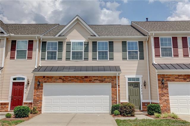 3223 Mistletoe Drive - Photo 1