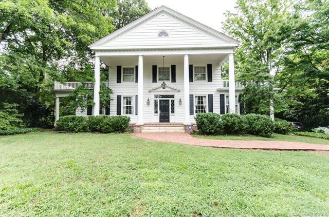 105 Chestnut Street - Photo 1