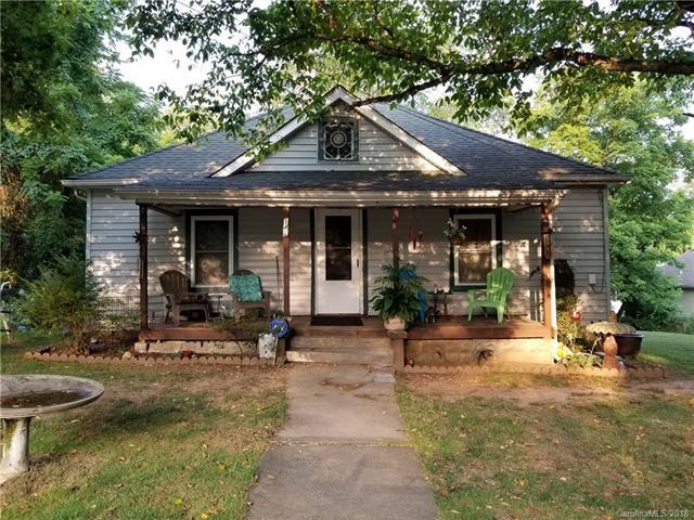 142 Hanover Street - Photo 1