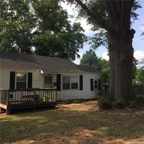 2517 Yadkin Avenue - Photo 1