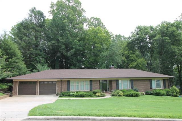 910 Hemlock Drive - Photo 1 910 Hemlock Drive - Photo 1