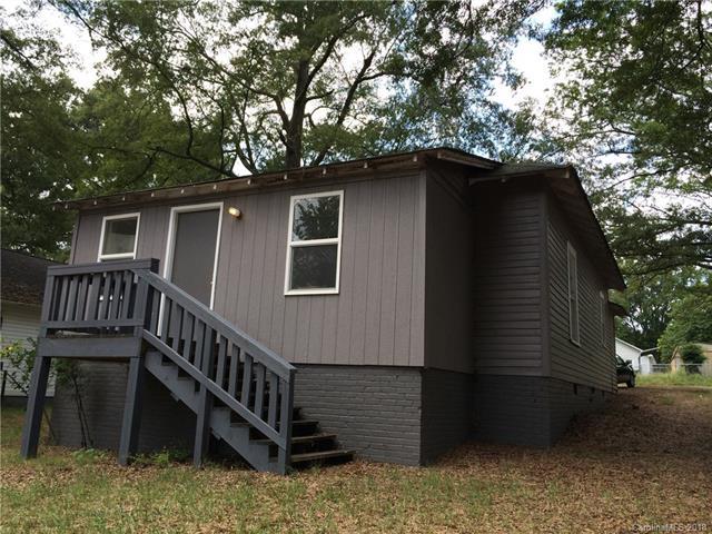 208 Flowe Avenue - Photo 1