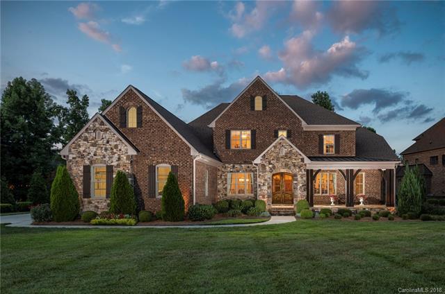407 Montrose Drive - Photo 1