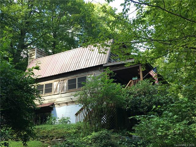 560 Spring Valley Drive - Photo 1