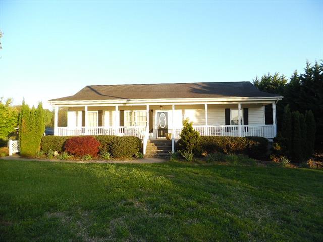 521 Hopewell Road - Photo 1