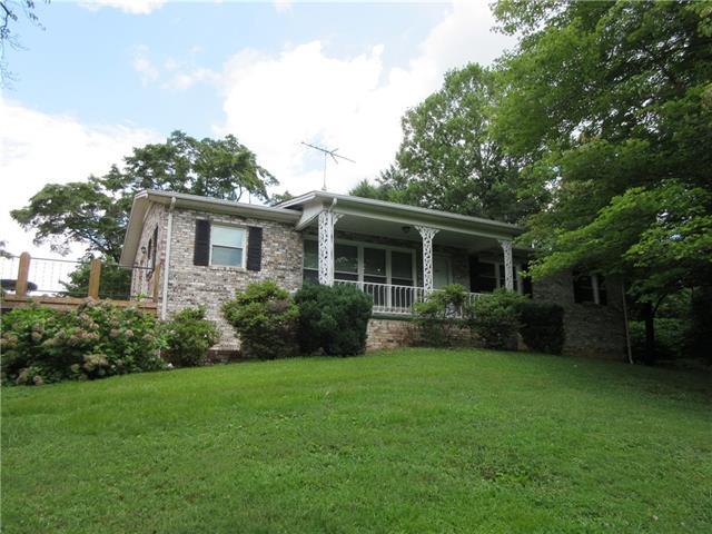 129 Issacs Pl Place - Photo 1