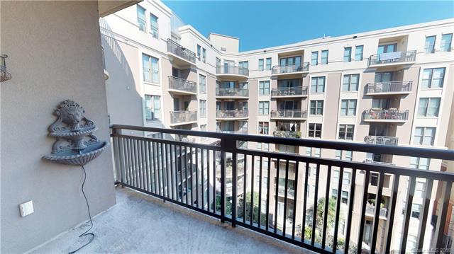 718 Trade Street - Photo 1