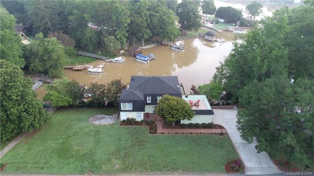 800 Edgewater Drive - Photo 1