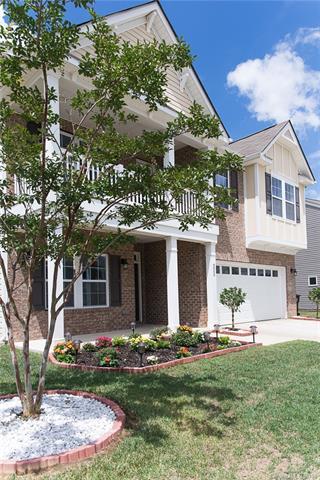 222 Paradise Hills Circle - Photo 1