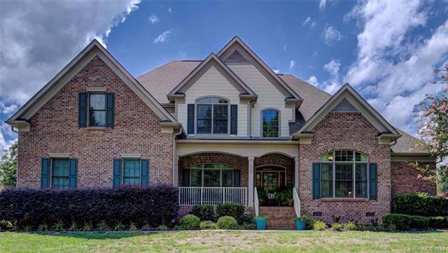 323 Muirfield Way - Photo 1
