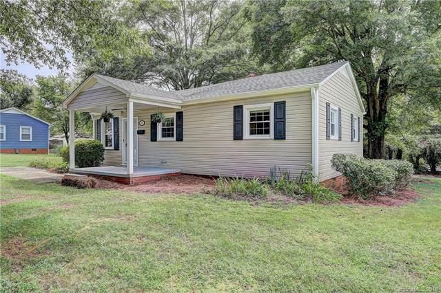 305 Houser Street - Photo 1