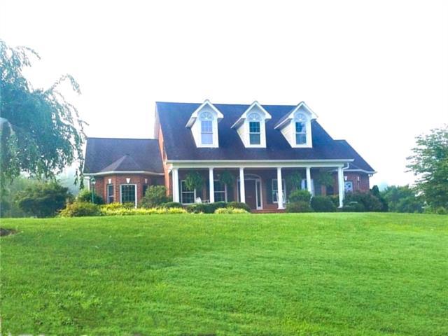409 Woodridge Drive - Photo 1