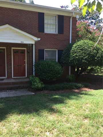 910 Hollywood Street - Photo 1