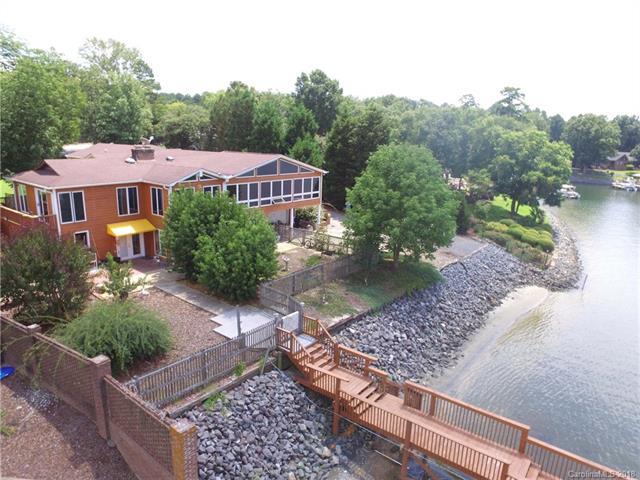 1499 Greenmoor Road - Photo 1