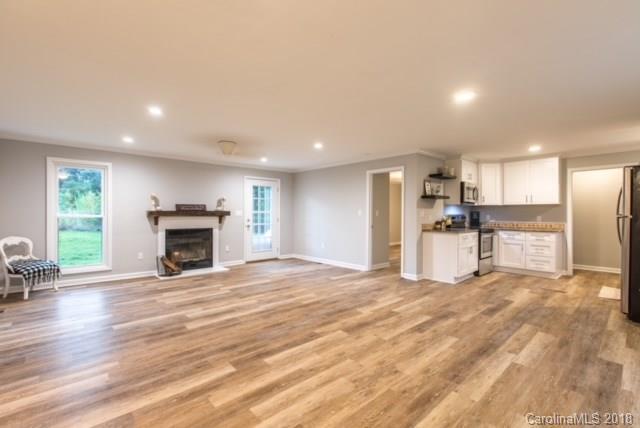 1406 Pleasant Plains Road - Photo 1