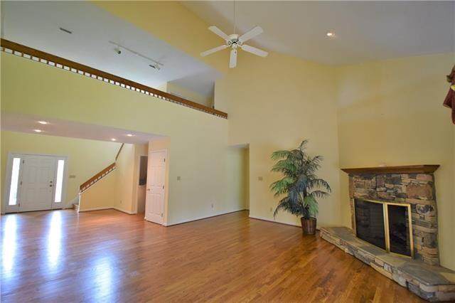 2947 8th St Court - Photo 1