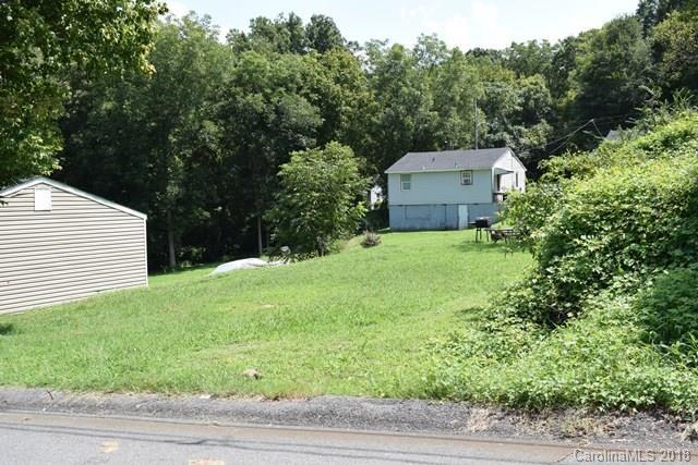 209 Biggers Avenue - Photo 1