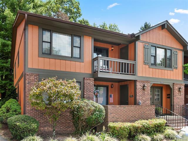 1737 Haywood Manor Road - Photo 1