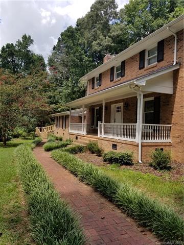 212 Larkfield Drive - Photo 1