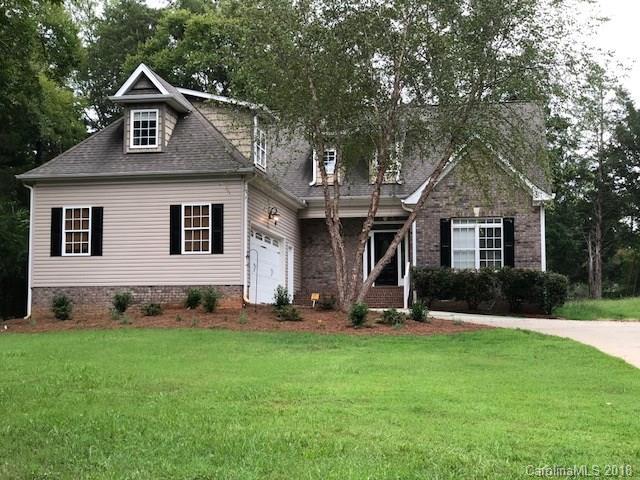 345 Pinewood Lane - Photo 1