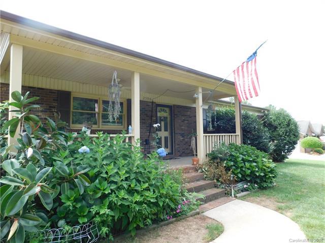 2598 Queens Drive - Photo 1