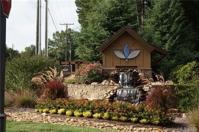202 Streamwood Road - Photo 1