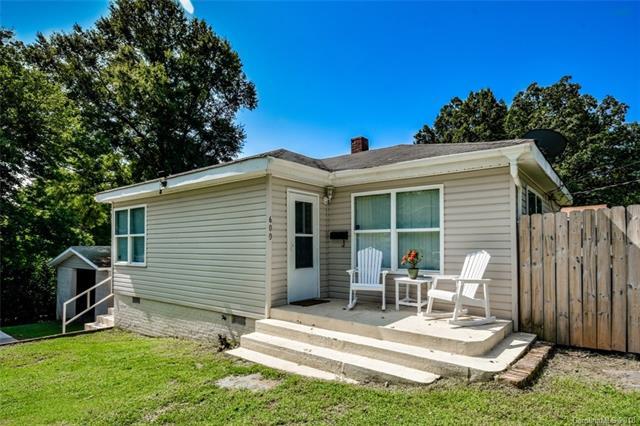 600 Walter Street - Photo 1
