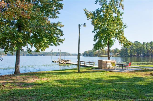 1592 Lake Road - Photo 1