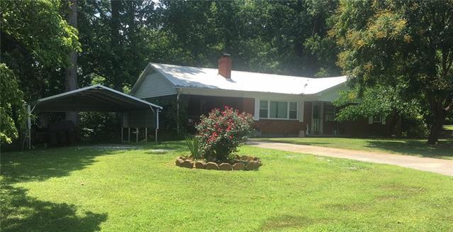 1050 Valley Drive - Photo 1