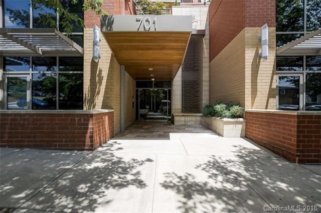 701 Royal Court - Photo 1