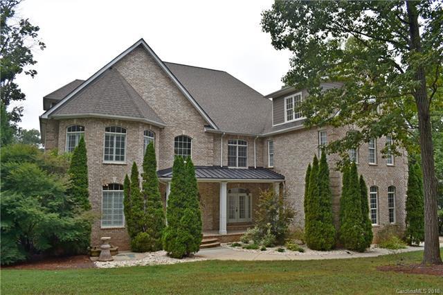 142 Oasis Drive - Photo 1
