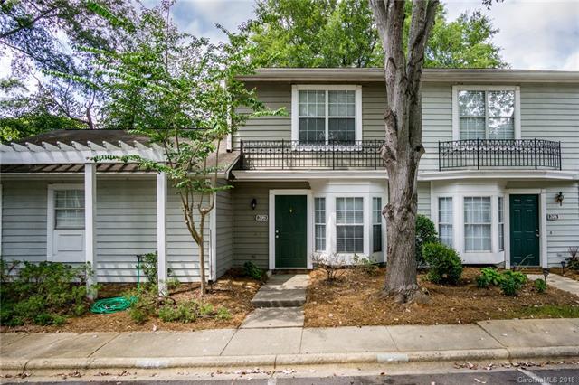 205 Heritage Parkway - Photo 1