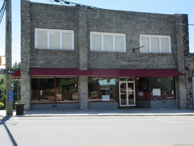 288 Oak Avenue - Photo 1