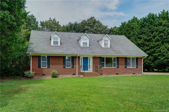 123 Pine Island Drive - Photo 1