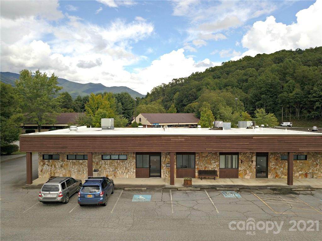 74/80 Eastgate Drive - Photo 1