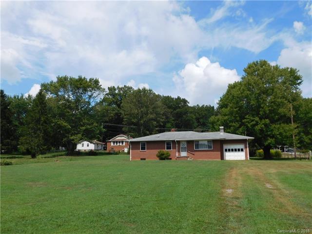 1005 Hendersonville Highway - Photo 1