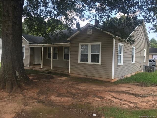 543 Woodlawn Drive - Photo 1